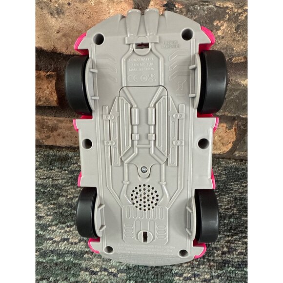 Fisher-Price Little People Barbie Convertible Pink Toy Car With Black Wheels - Picture 5 of 7